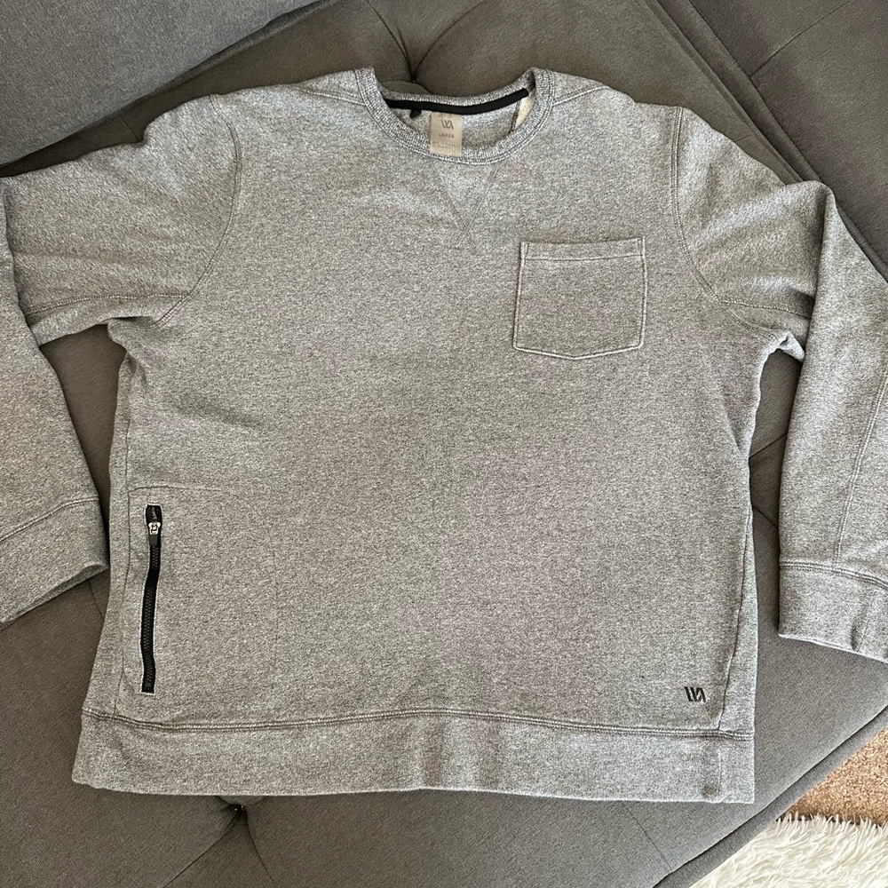 Men’s VRST pullover in gray, size Large EUC